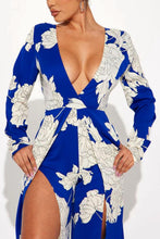 Load image into Gallery viewer, Sexy flower printing stretch deep-v backless slit jumpsuit