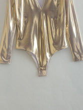 Load image into Gallery viewer, Non-stretch bronzing fabric v-neck pleated stylish bodysuit
