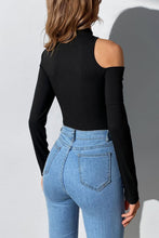 Load image into Gallery viewer, Slight stretch simple solid color hollow slim stylish bodysuit