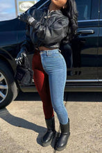 Load image into Gallery viewer, slight stretch best sellers pocket pu stitching jeans