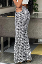 Load image into Gallery viewer, Casual slight stretch geometry batch printing hollow pants