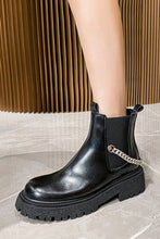 Load image into Gallery viewer, New 3 colors pu leather metal chain stylish martin boots