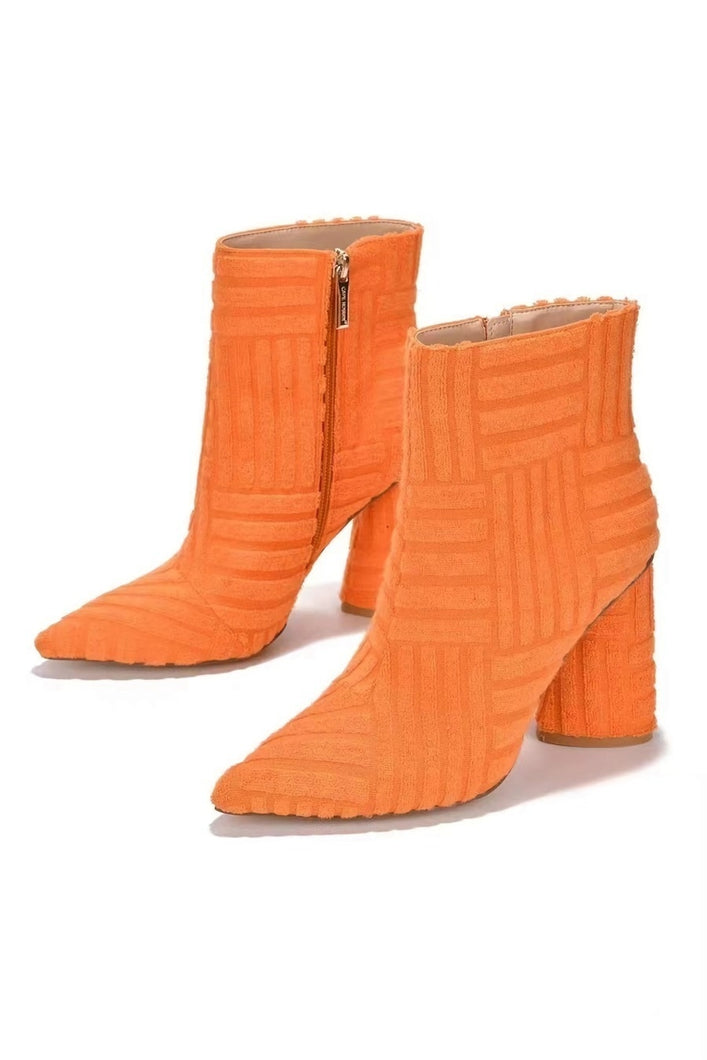 Winter new 4 colors side zip-up pointed stylish high-heel boots(heel height:7cm, shaft height:13cm)