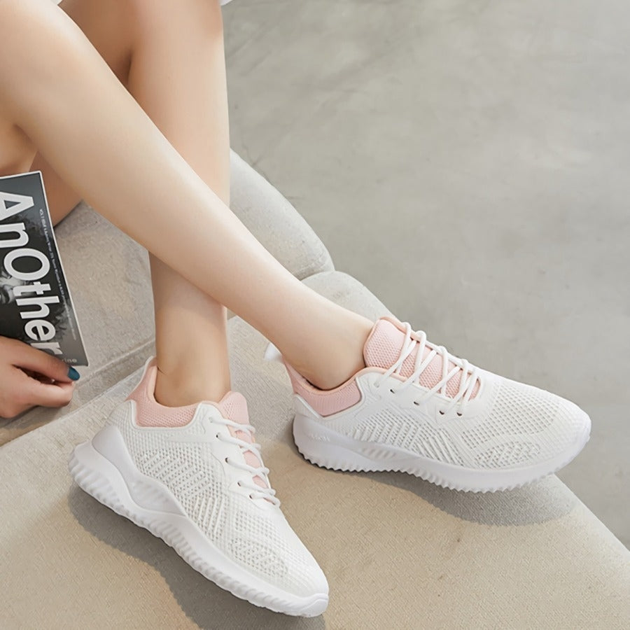 New breathable lace-up stylish casual sneakers