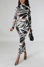 Load image into Gallery viewer, Glamybabes Sexy batch printing slim zip-up reversible midi dress AA017894 - Girlmerry.com